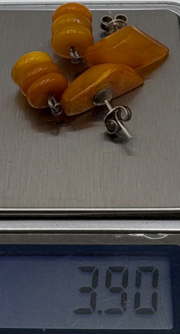 Silber und Bernstein