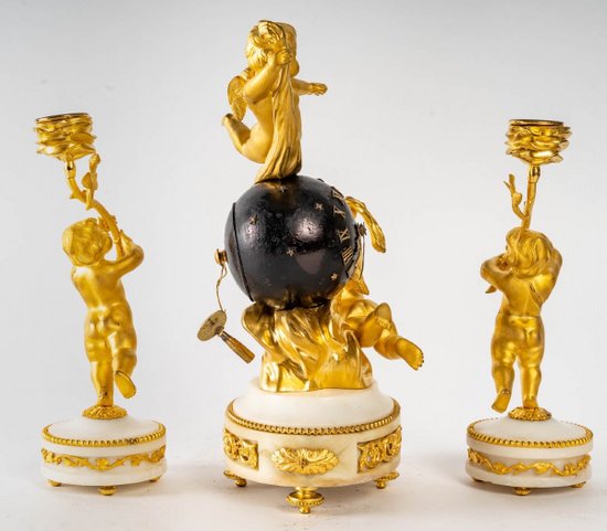 Gilded Bronze Miniature Mantel Trim Late 19th Century