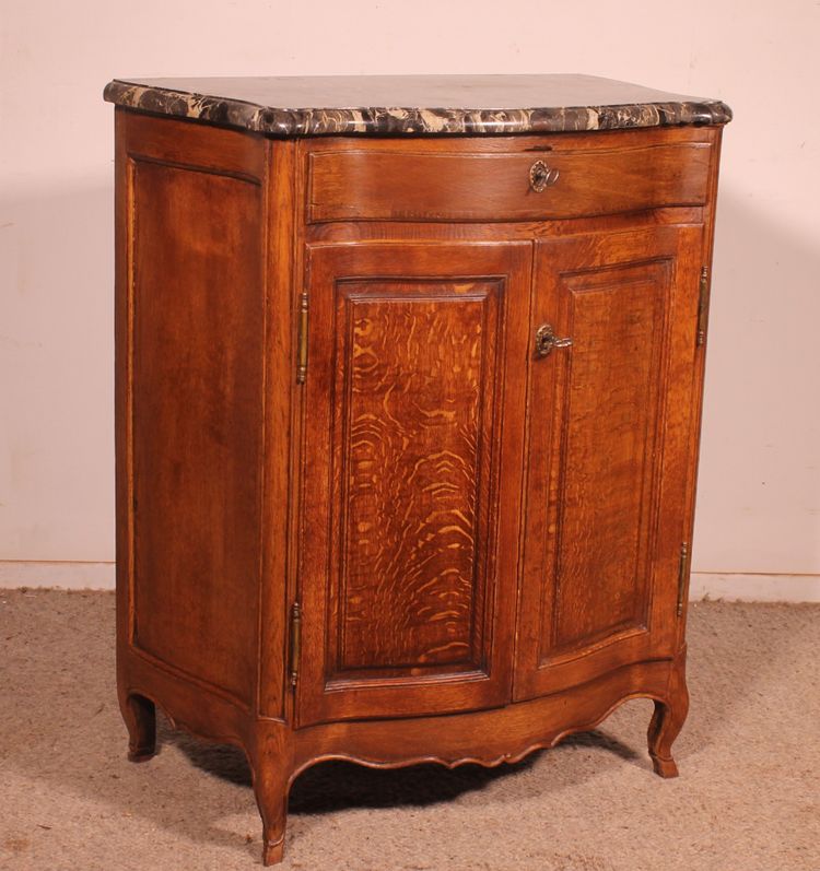 Sideboard aus der Louis-XV-Zeit (18. Jahrhundert) aus Eiche