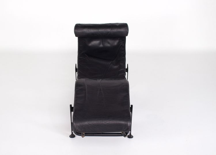 Chaise longue LC4, Édition Cassina.