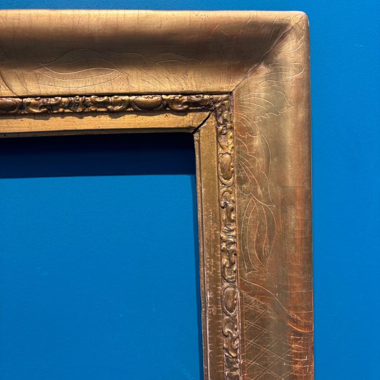 Antique 19th century gold leaf frame with floral engraving. External dimensions 92 x 78 cm (usable 77.50 x 78 cm).
