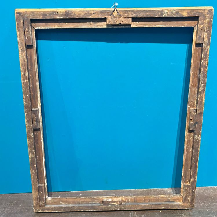 Antique 19th century gold leaf frame with floral engraving. External dimensions 92 x 78 cm (usable 77.50 x 78 cm).