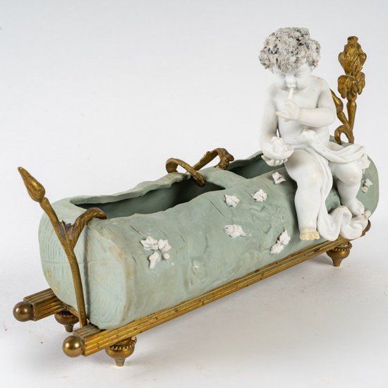 Piccola fioriera in miniatura in Wedgwood e biscuit Fine XIX secolo