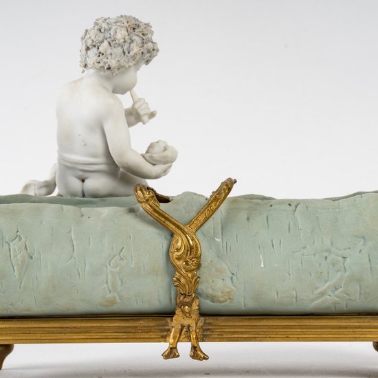 Piccola fioriera in miniatura in Wedgwood e biscuit Fine XIX secolo