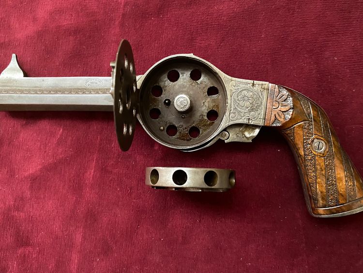 „Rotorevolver“ Noel und Gouery
