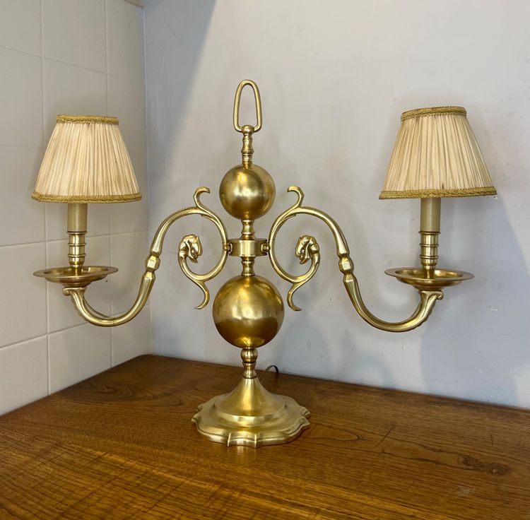 Pair of Dutch style lamps