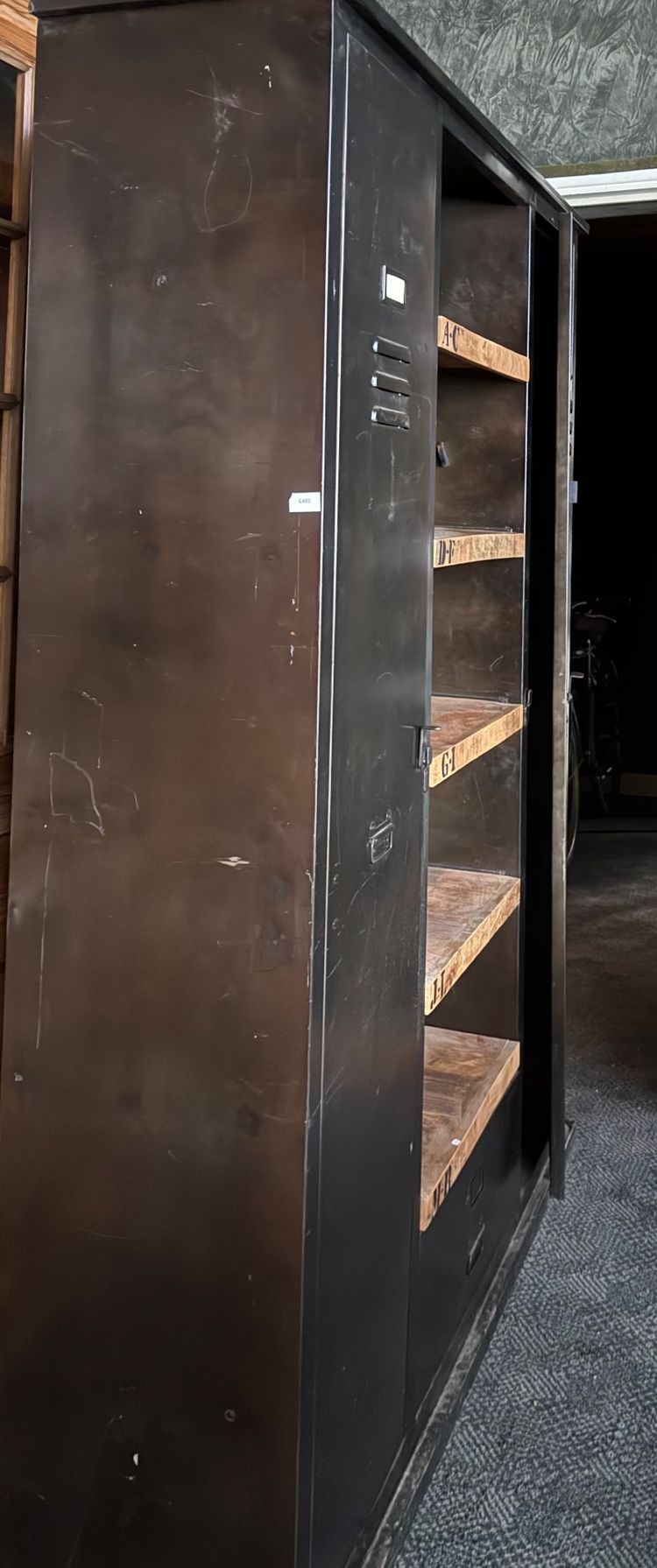 Industrial cabinet