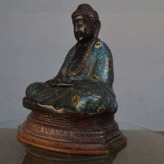 Buddha in bronzo cloisonné su base