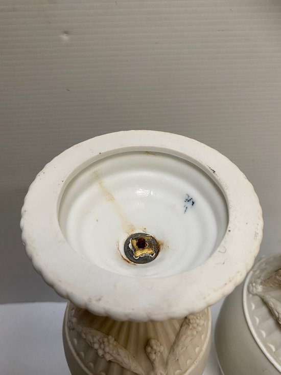 PAIR OF VASE IN COOKIE
