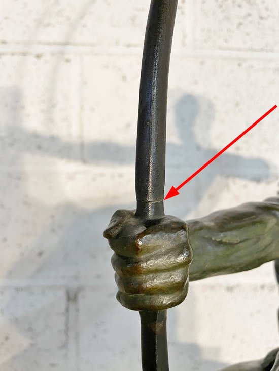 Art Déco in bronzo con patina verde "arciere" di Victor DEMANET