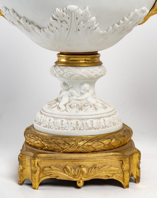 Pair Of Vases In Biscuit Late 19th Century