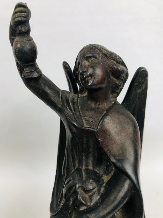 Coppia di sculture religiose, fine XIX secolo.