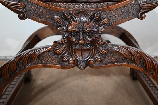 Coppia di importanti poltrone Dagobert, Curule, stile rinascimentale - Fine XIX secolo