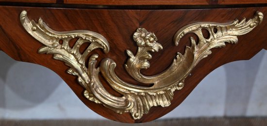 Commode Sauteuse, style Transition Louis XIV / Louis XV – Fin XIXe