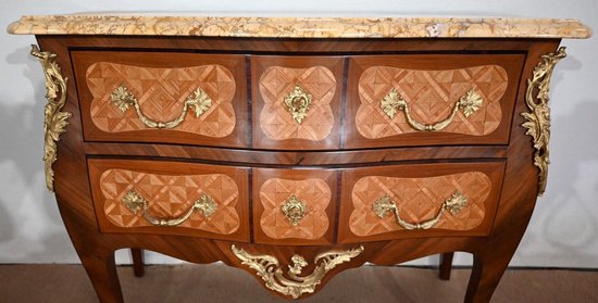 Commode Sauteuse, style Transition Louis XIV / Louis XV – Fin XIXe
