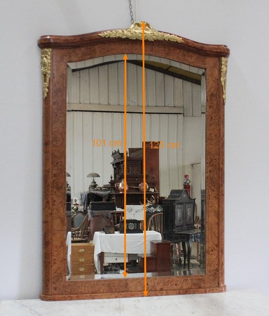 Miroir en Loupe de Thuya, goût Louis XVI – Début XXe