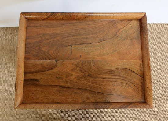 Petite Table de Salon vide-poche en Noyer massif - Milieu XIXe