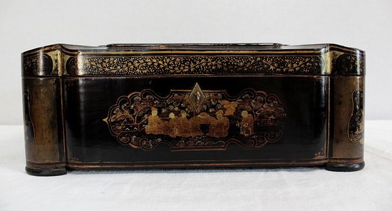 Travel box with Japanese decoration, Napoleon III period - Mid 19th century