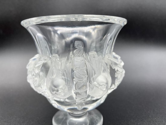 Vase Kristall Lalique Frankreich modele Dampierre Motiv Vögel