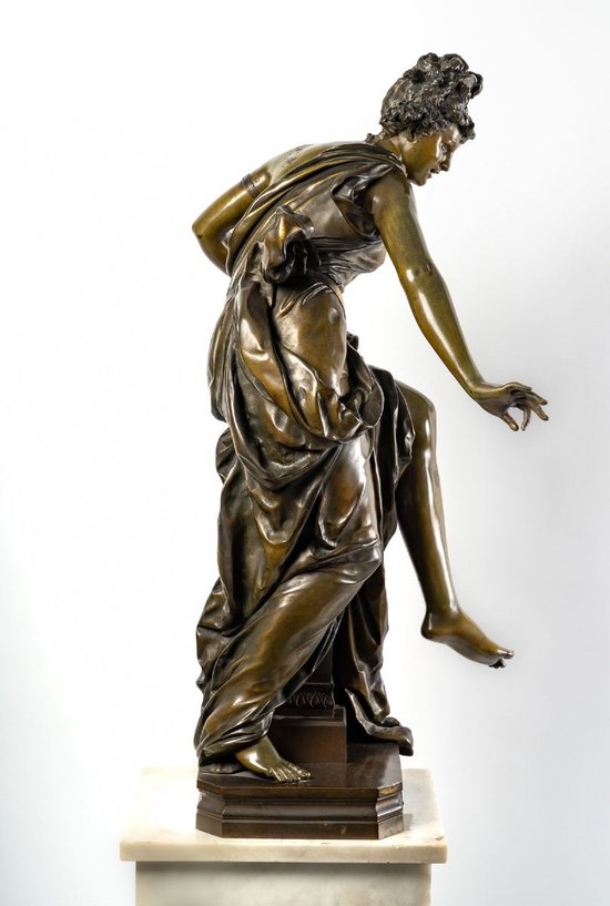 Figure En Bronze Melodie d'Albert Ernest Carrier Belleuse