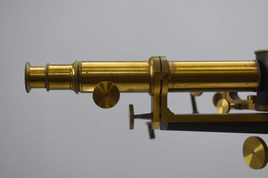 Scientific Instrument: J. Dubosq XIXth Spectrometer