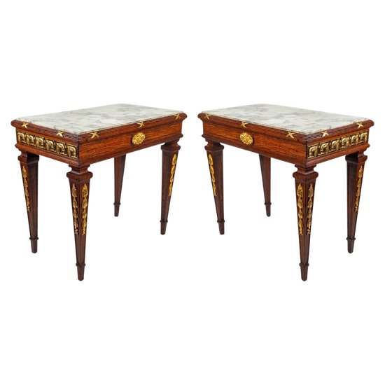 Une Paire De Tables Fin XIXème Siècle