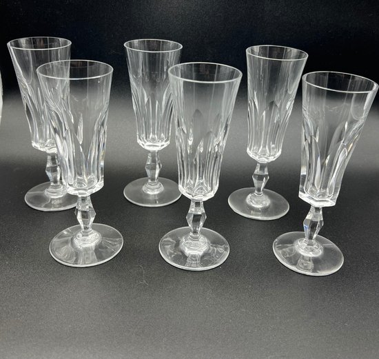 Baccarat 6 flutes à champagne modèle Polignac