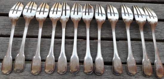 12 solid silver cake forks hallmarked minerva goldsmith Louis Coignet style "Noailles" model