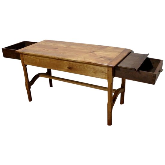 Rectangular table in solid cherry wood - Mid 19th century