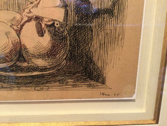 Hélène VOGT "Poupée sur un plat de pommes" (Puppe auf einem Apfelteller)