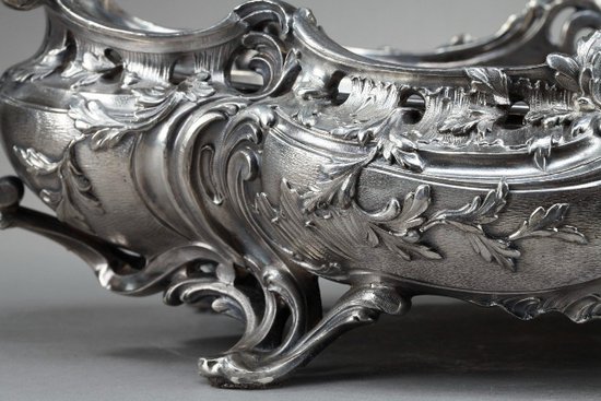 Important silver plated bronze jardinière in the Louis XV style, 19th century