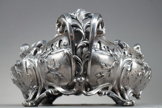 Important silver plated bronze jardinière in the Louis XV style, 19th century