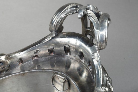 Important silver plated bronze jardinière in the Louis XV style, 19th century