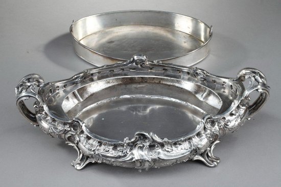 Important silver plated bronze jardinière in the Louis XV style, 19th century