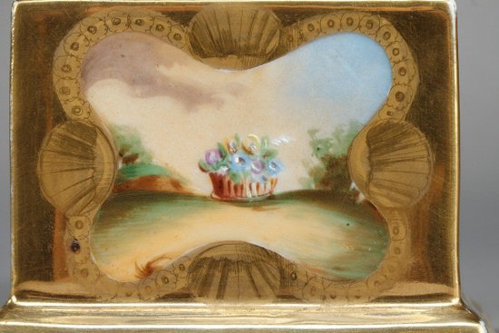 Pair Of Oratory Vases In Paris Porcelain