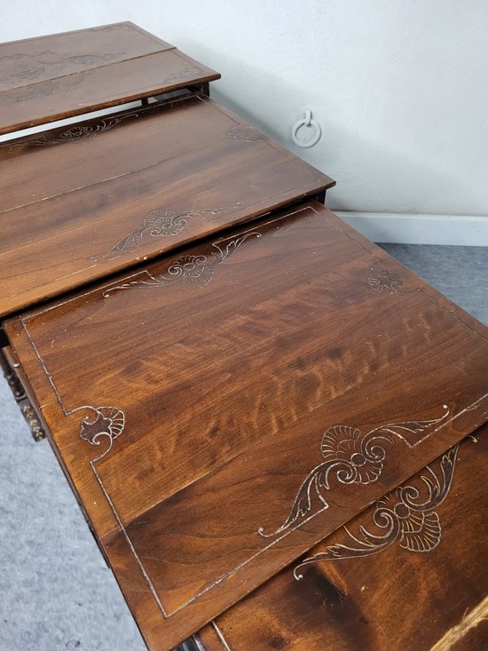 Pyrographed nesting tables XXth century