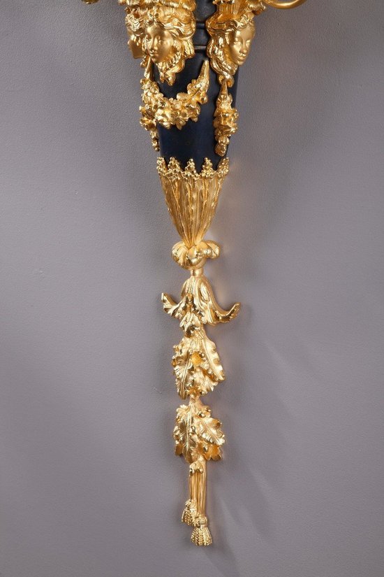 Monumentale Paire d'Appliques De Style Louis XVI d'Après Thomire