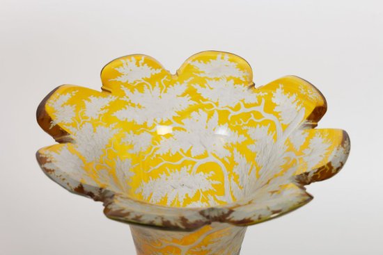 Paire De Vases En Cristal De Bohème Grave XIXème Siècle