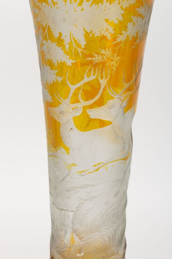 Paire De Vases En Cristal De Bohème Grave XIXème Siècle