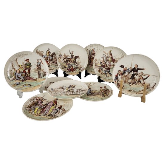 Série de 10 assiettes Creil et Montereau "Nos gloires militaires"