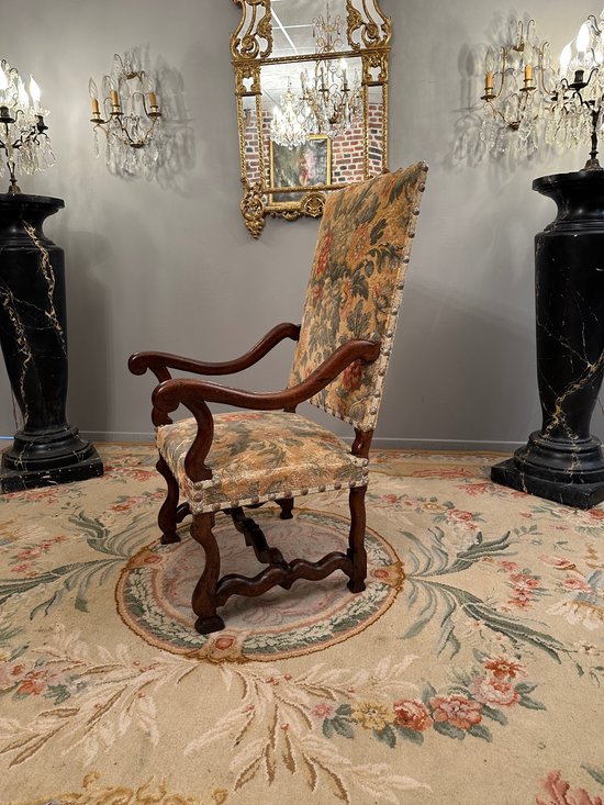 Fauteuil En Noyer d'Epoque Louis XIII XVIIème Siècle