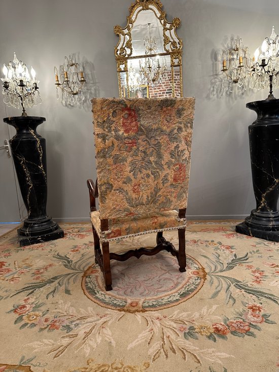 Fauteuil En Noyer d'Epoque Louis XIII XVIIème Siècle