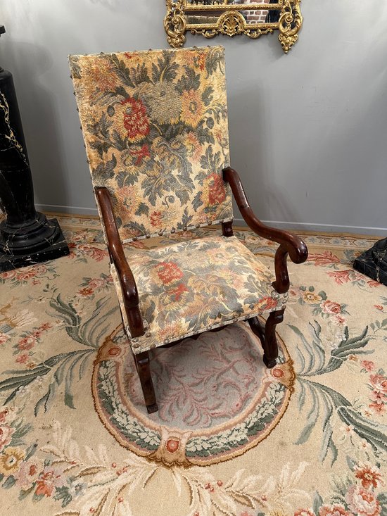 Fauteuil En Noyer d'Epoque Louis XIII XVIIème Siècle