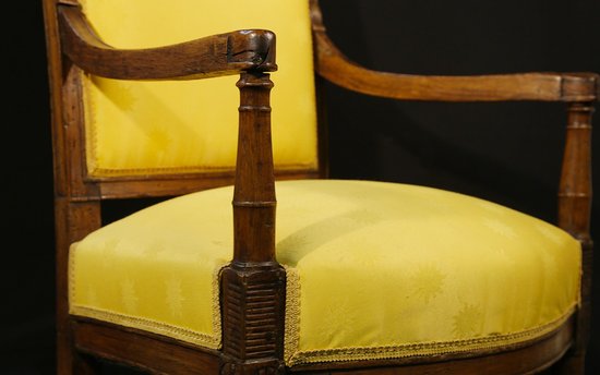 directory armchair, end of the 18th century