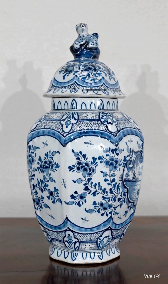 Delft earthenware vase - Early XXth century