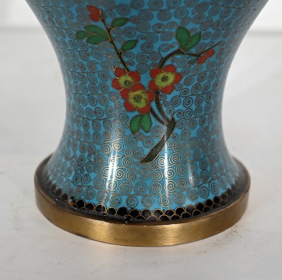 Cloisonné enamel and bronze vase, Japan - Late 19th century