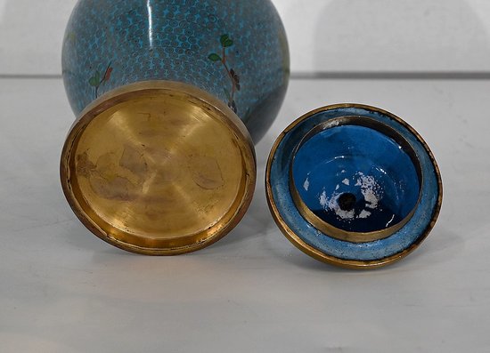 Cloisonné enamel and bronze vase, Japan - Late 19th century