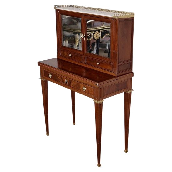 Small Bonheur-du-Jour in mahogany, Louis XVI style - Middle 19th century