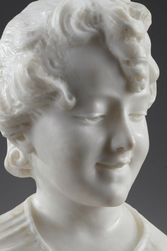 Alabaster Sculpture : Bust Of A Young Girl, 19th Century