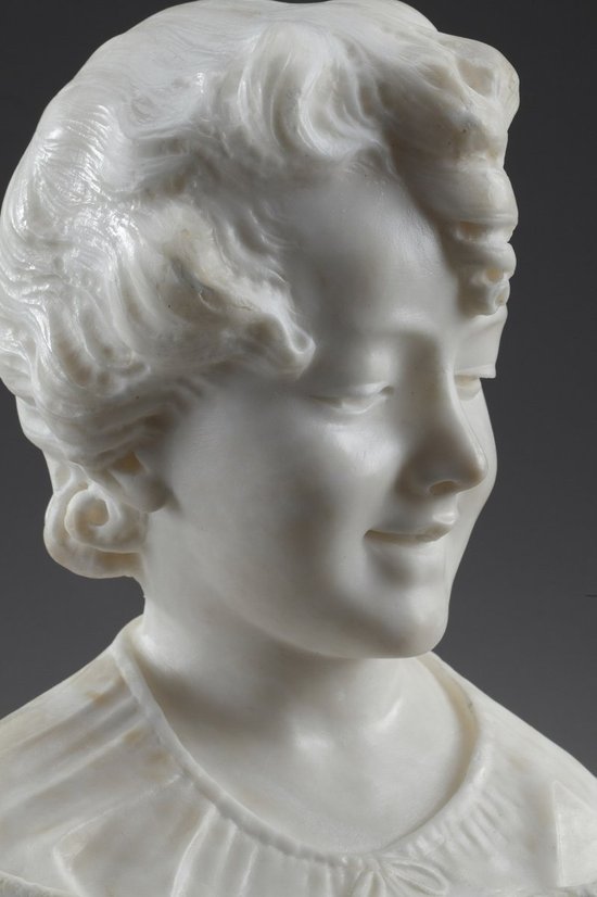 Alabaster Sculpture : Bust Of A Young Girl, 19th Century